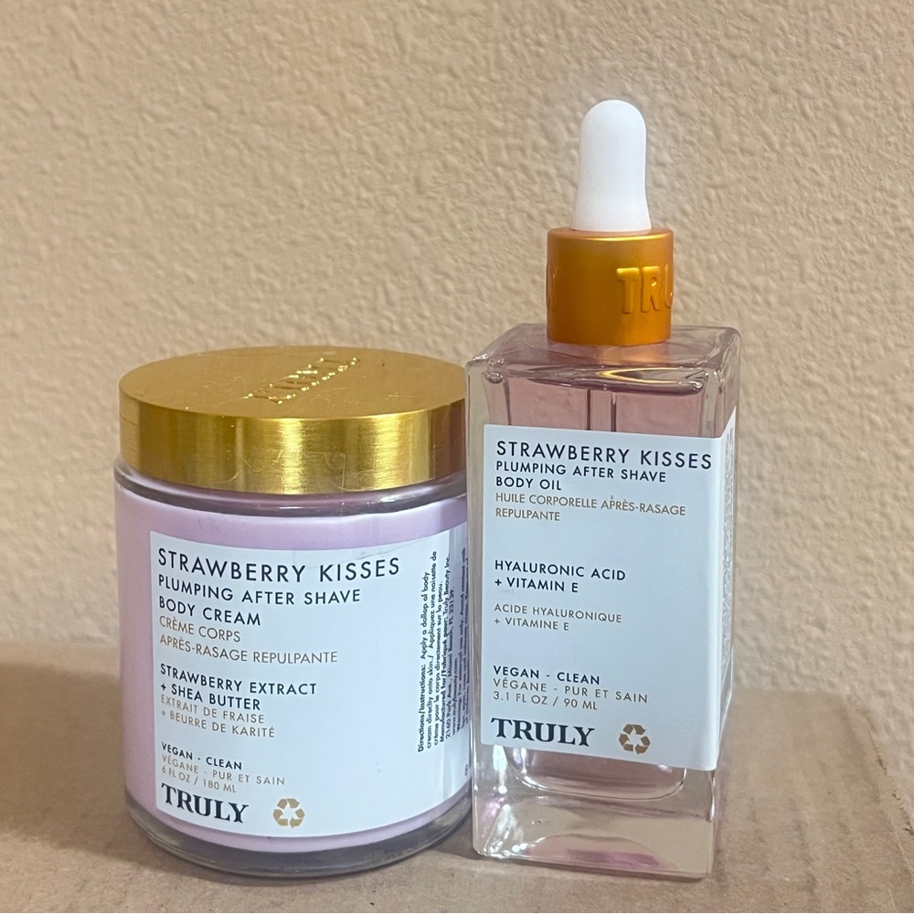 Truly Stawberry Kisses Plumping After Shave Body Cream & Body Oil Lot